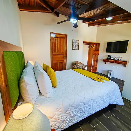 Sibu Boutique Hotel Monteverde Exterior photo