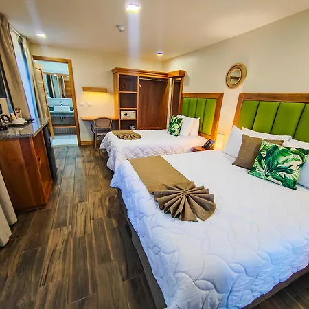 Sibu Boutique Hotel Monteverde Exterior photo